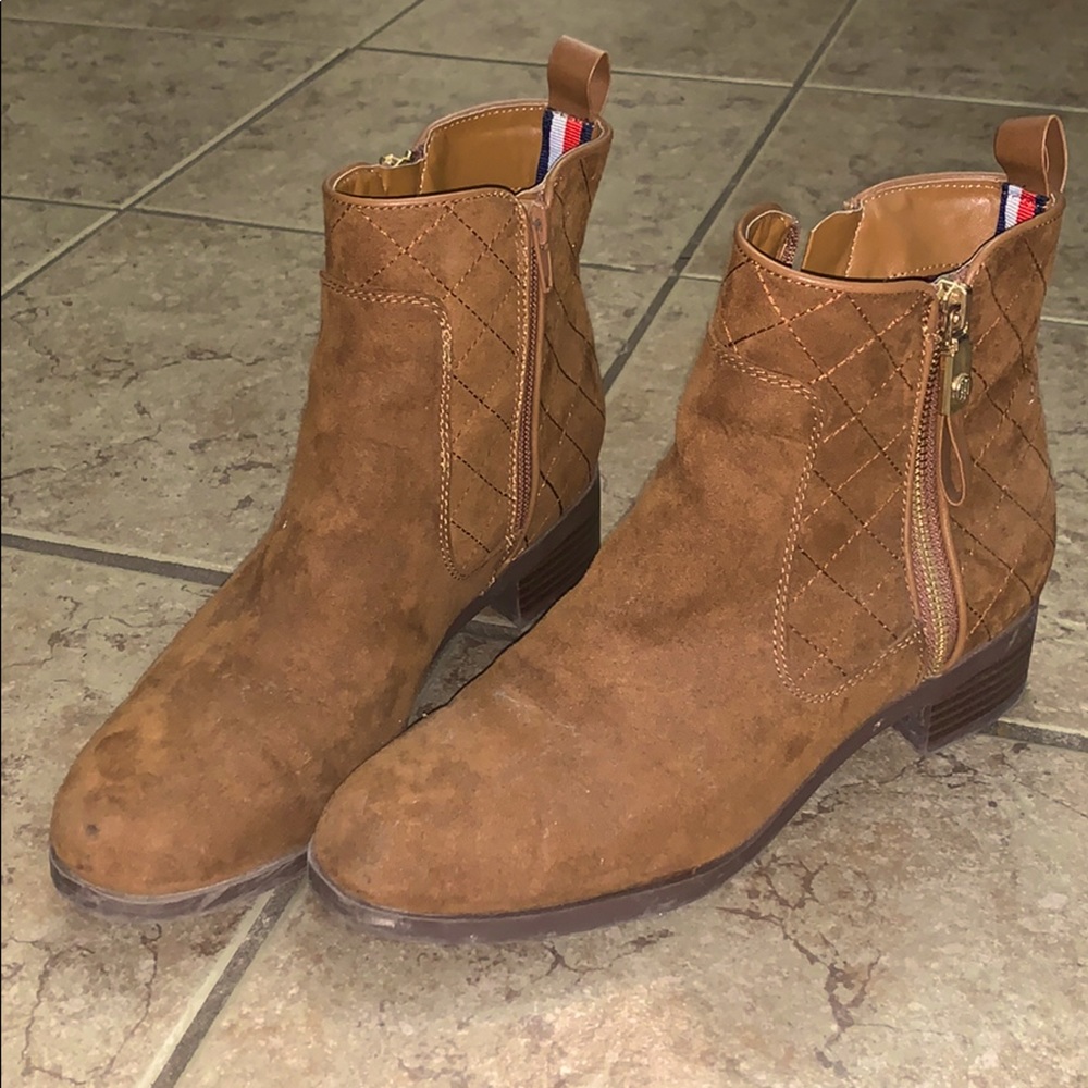 COPY - Boots